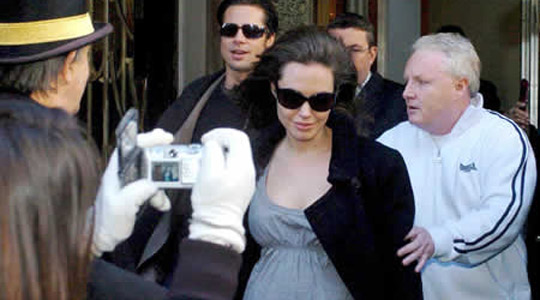 Pitt and Jolie ask Namibian Governor to name baby