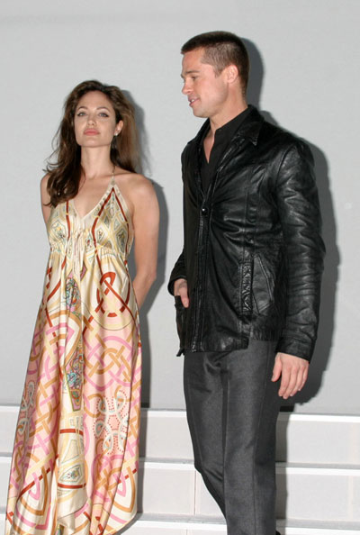 Brad and Angelina polled sexiest celebrity couple
