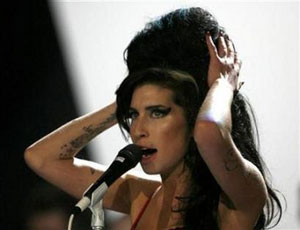 Amy Winehouse marries in U.S.
