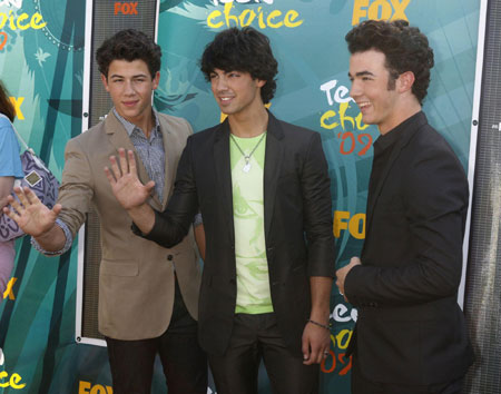 The Jonas Brothers at the Teen Choice 2009 Awards