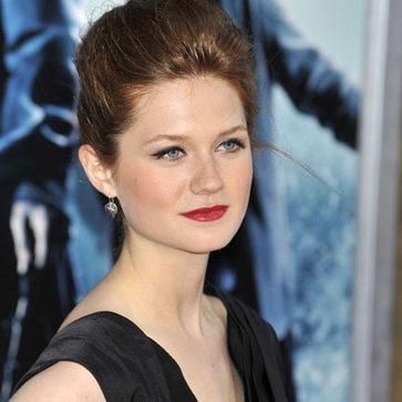 Bonnie Wright to wed