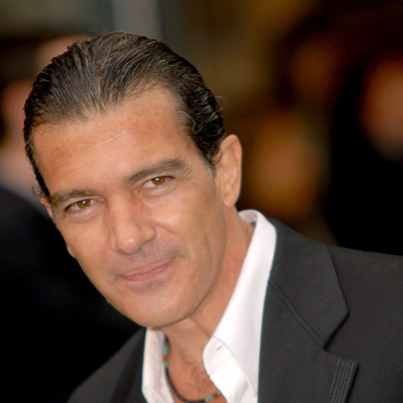 Cruel cupid Antonio Banderas