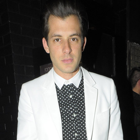 Mark Ronson's awkward accent