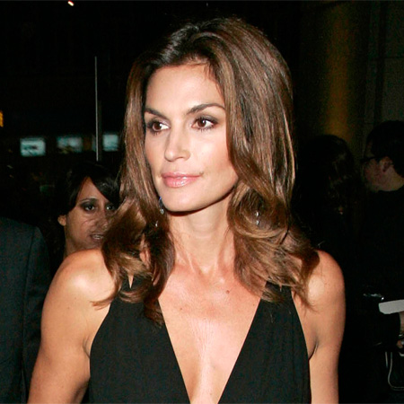 Cindy Crawford 'scared' of surgery