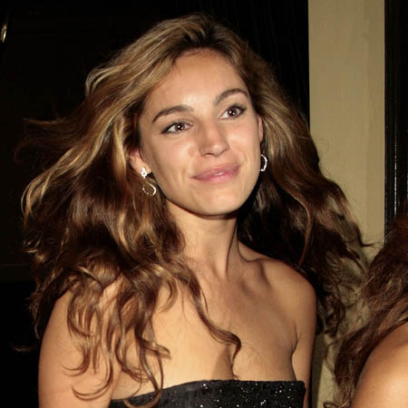 Kelly Brook not looking for love