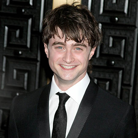 Daniel Radcliffe gets magic new girlfriend