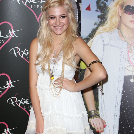 Pixie Lott likes 'all men'