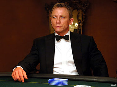 Daniel Craig to become Britain's highest paid actor