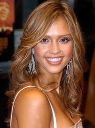 Alba sets her sights on Broadway to beat actor's strike