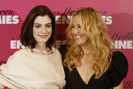 Anne Hathaway Kate Hudson. Anne Hathaway,Kate Hudson