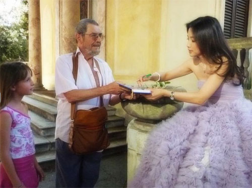 Li Bingbing shot commercial in Rome