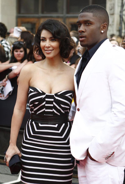 Stars shine at 2009 MuchMusic Video Awards in Toronto