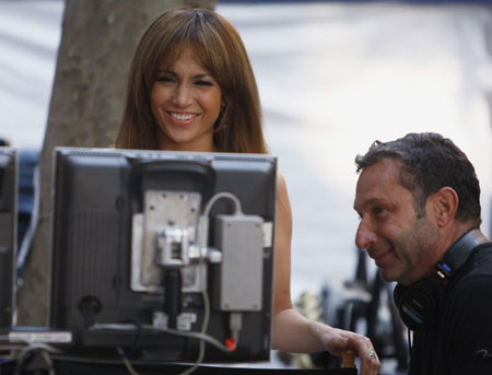 Jennifer Lopez films scenes for movie 