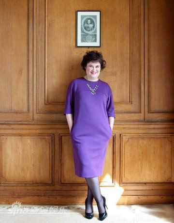 Susan Boyle goes stylish for 'Harper's Bazaar'