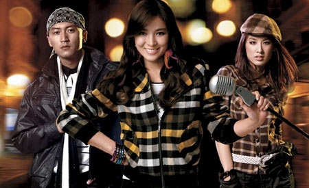 Song Hye-kyo teams up with Chinese stars for new ad