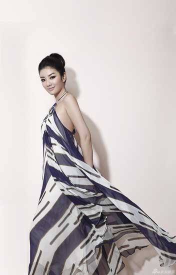 Huang Yi's new photoshoots