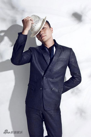 Fan Bingbing, Huang Jue Land on 