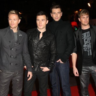 Michael Jackson fans flock to premieres