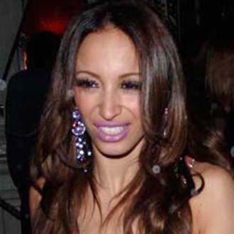 Amelle Berrabah happy again