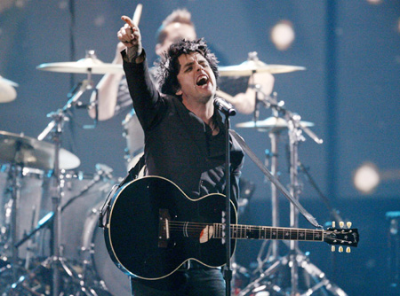 Billie Joe Armstrong and Green Day perform at the 2009 American Music Awards