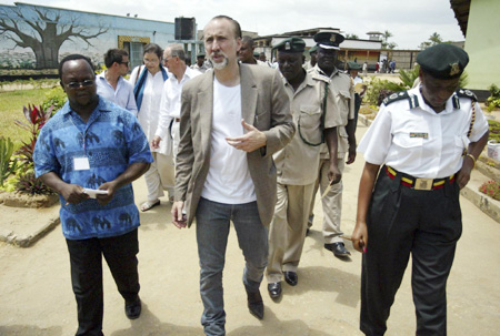 Nicolas Cage wins UN award for humanitarian work