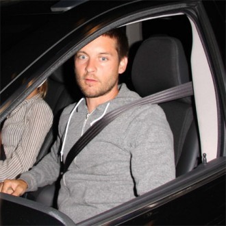 Tobey Maguire pulls out of Spider's web