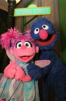 Warners to produce 'Sesame Street' video games