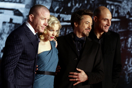 Cast members promote movie Sherlock Holmes in Berlin