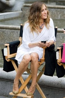 Sarah Jessica Parker said to partner with Halston