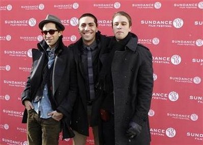 Web-based mystery romance lures indie producer
