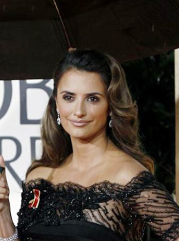 Penelope Cruz's solo celebration