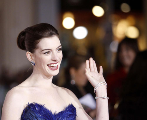 Hathaway,Alba and other celebs at premiere of 