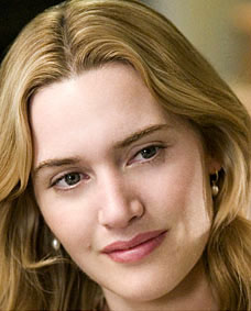 Kate Winslet keeps her Oscar in the bathroom