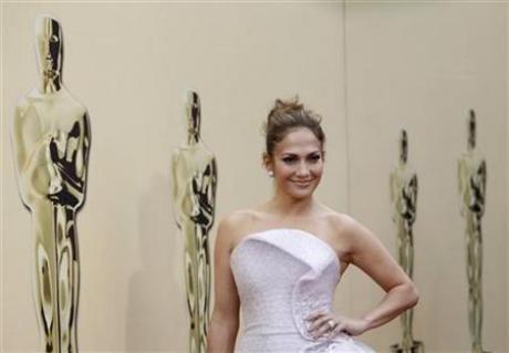 Jennifer Lopez goes 