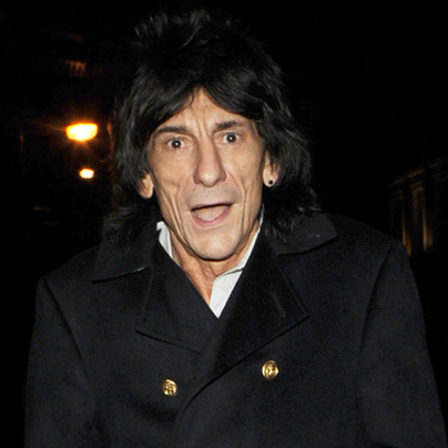 Ronnie Wood taught Slash to rock