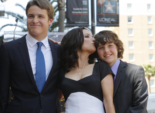Julia Louis-Dreyfus unveil her star on the Hollywood Walk of Fame