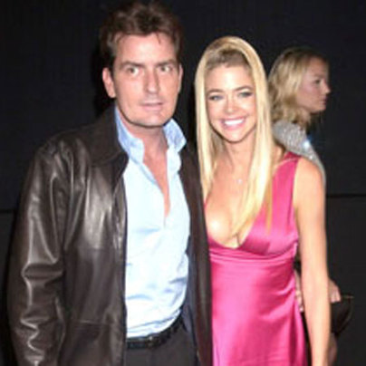 Charlie Sheen surrenders custody