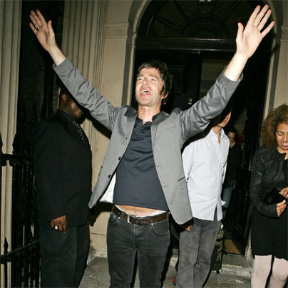 Noel Gallagher wants baby Carlos