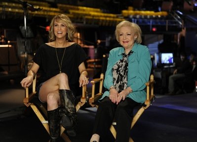 Betty White gives Mother's Day gift to 