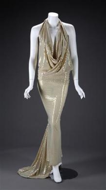 Anna Nicole items up for auction, Dannielynn benefits