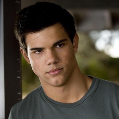 Taylor Lautner's loyal longings