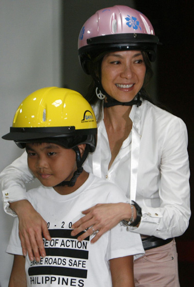 Michelle Yeoh at news conference on Pathways to Sustainable Transport forum