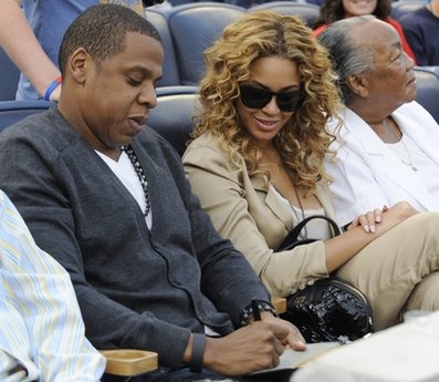 Man sues Beyonce; claims video shoot trespassing
