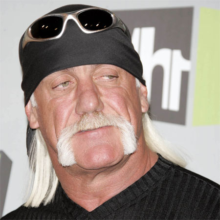 Hulk Hogan grappling with back pain