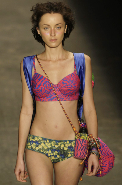 New Order' 2010/2011 summer collection during the Fashion Rio Show