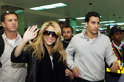 Shakira speaks to media at Oliver Tambo international airport