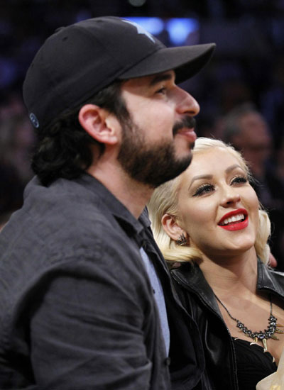 Christina Aguilera sings national anthem before Game 6 of 2010 NBA Finals