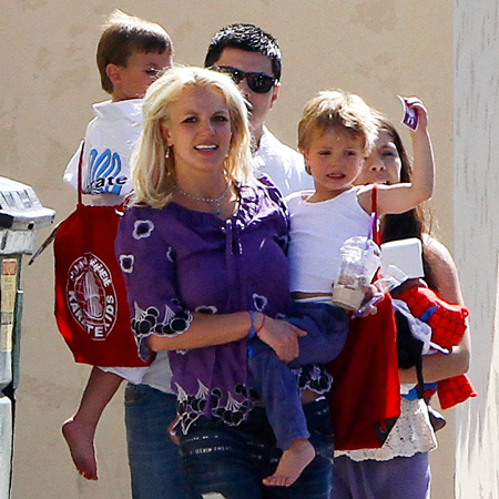 Britney Spears set for abuse quiz