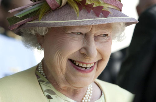 Queen Elizabeth gets a new BlackBerry