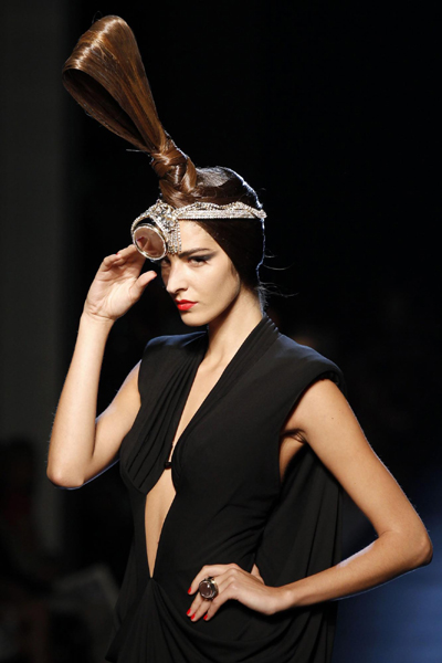 Jean-Paul Gaultier Fall/Winter 2010-2011 fashion show